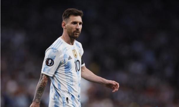 民主党再公布爱泼斯坦案文件，内容指向特朗普